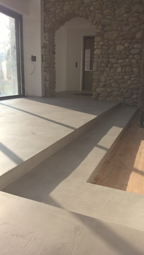 Béton ciré à Rieux de Pelport