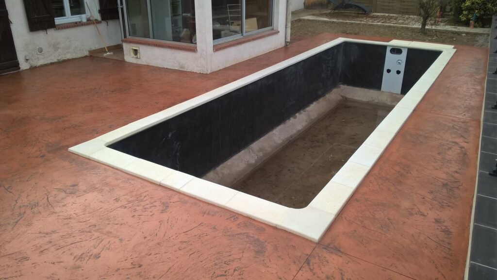 Pose de béton imprimé à Laroque-d'Olmes